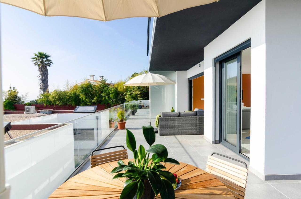 Ocean Views - New Private Condominium With Pool & Sea Views Nazaré Exterior foto